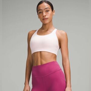 Lululemon NWT SOLD OUT 🔥Energy Bra *High Support, 36C
Strawberry Milkshake